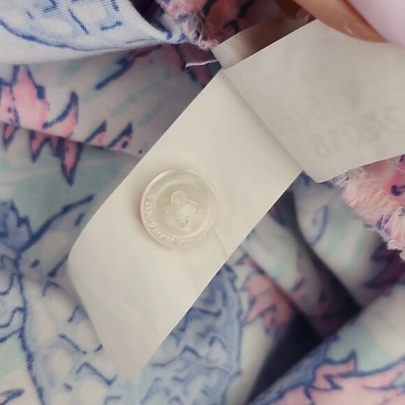 Vineyard Vines Pineapple Printed Blouse, Button Front Rolled Sleeves, 6 - Picture 11 of 11